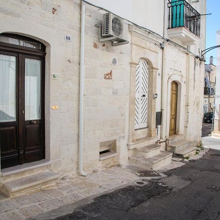 Appartement Domus Petra 96 à Ceglie Messapica Extérieur photo