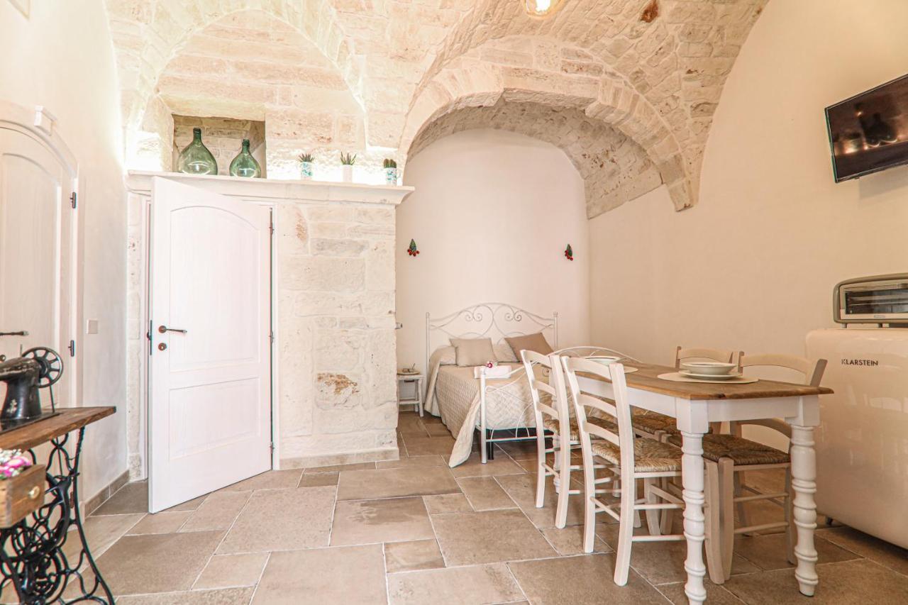 Appartement Domus Petra 96 à Ceglie Messapica Extérieur photo